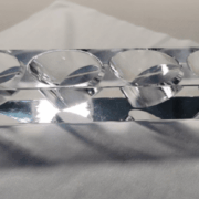Quartz beaker holder