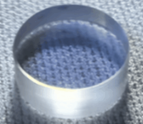 Cylindrical lens for laser