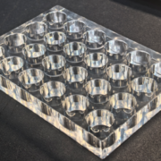 Transparent glass well plate