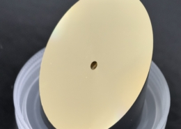 Off-axis parabolic mirror collimator